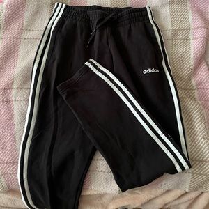 Adidas sweatpants! Size S. Never worn and in perfect condition.